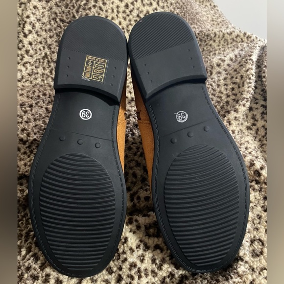 Women’s Round Toe Platform Short Boots, Side Zipper Fashion Boots, Size 6.5. - Picture 8 of 13